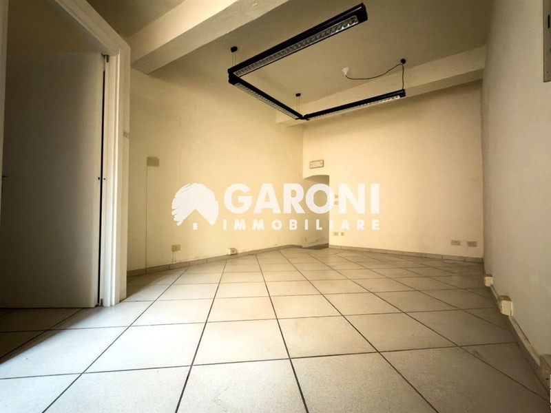 fotografie - Attività Commerciale Faenza (RA) Centro Storico 