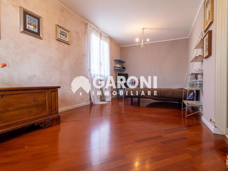 fotografie - Villa a schiera Faenza (RA) Periferia Monte 