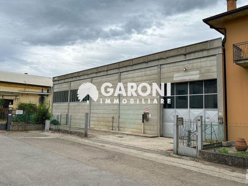 fotografie - capannone Faenza (RA) Periferia Monte 