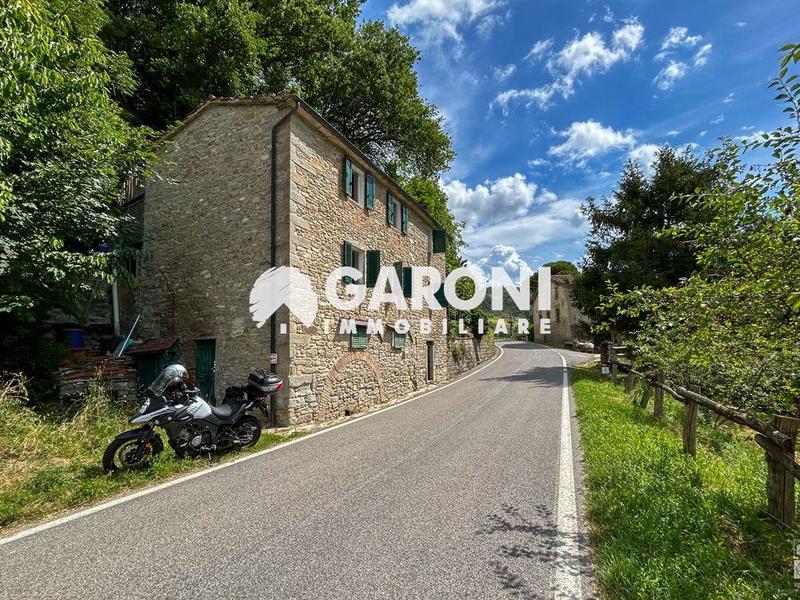 fotografie - Casa Indipendente Lutirano (FI)  