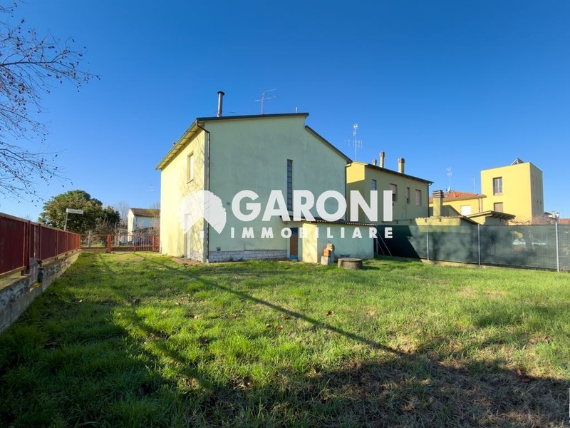 fotografie - Casa Indipendente Faenza (RA) Periferia Valle 