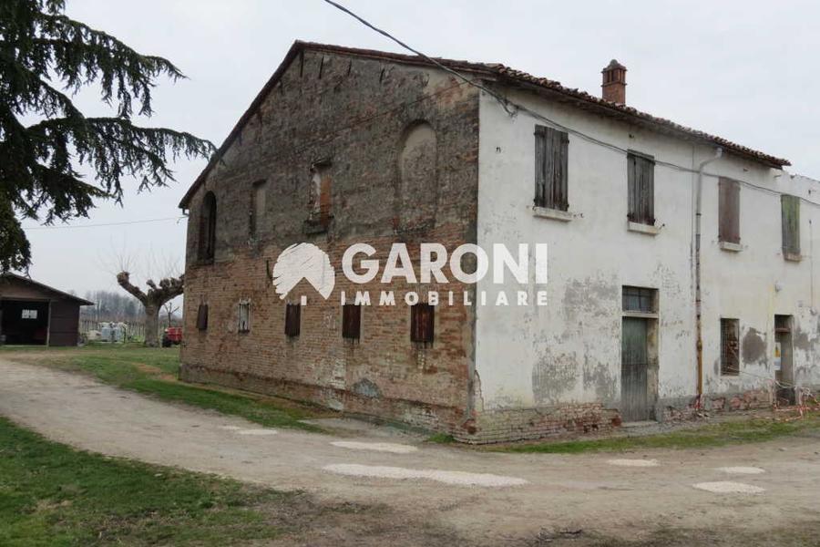 fotografie - Casa Indipendente Faenza (RA) Campagna Valle 