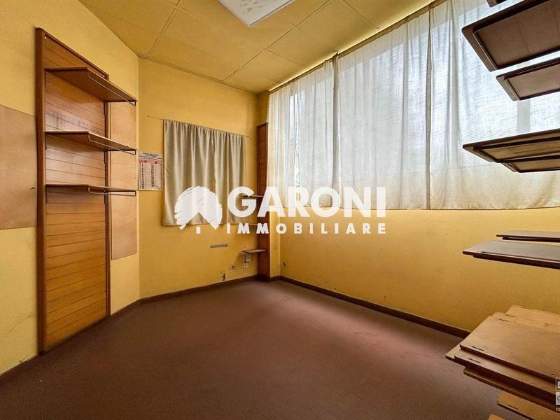 fotografie - capannone Faenza (RA) Periferia Monte 
