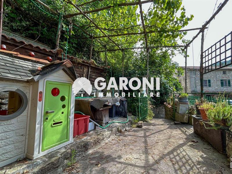 fotografie - Casa Indipendente Lutirano (FI)  