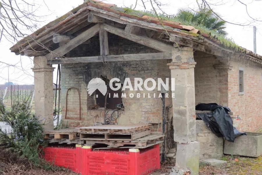 fotografie - Casa Indipendente Faenza (RA) Campagna Valle 