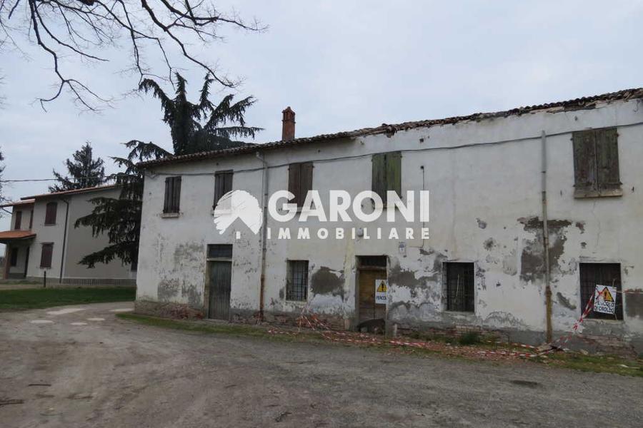 fotografie - Casa Indipendente Faenza (RA) Campagna Valle 