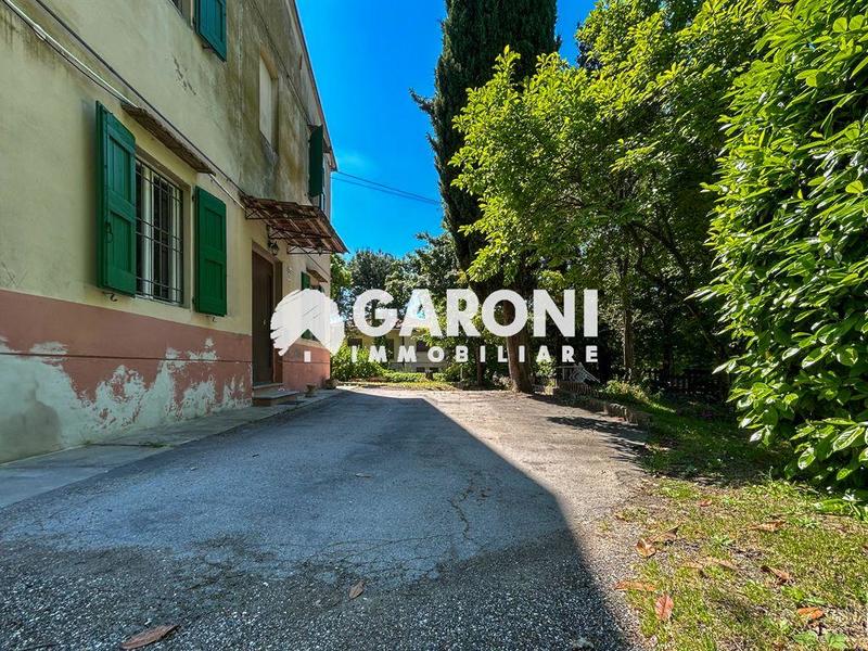 fotografie - Casa Semindipendente Faenza (RA) Campagna Monte 