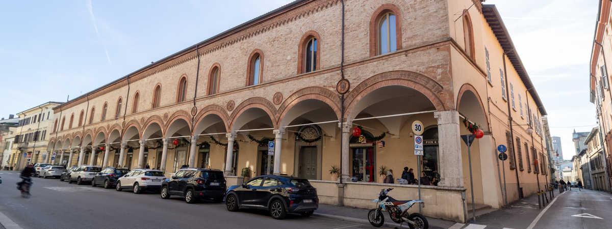 APPARTAMENTO SIGNORILE DI AMPIA METRATURA