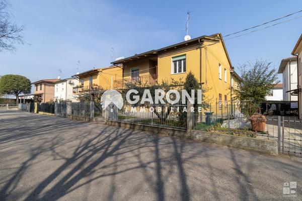 vendita casa semindipendente