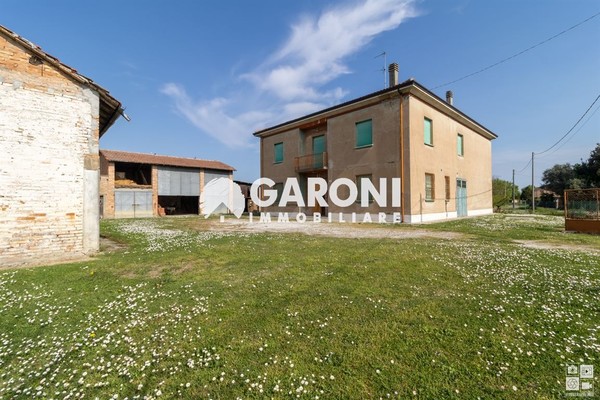 vendita casa indipendente